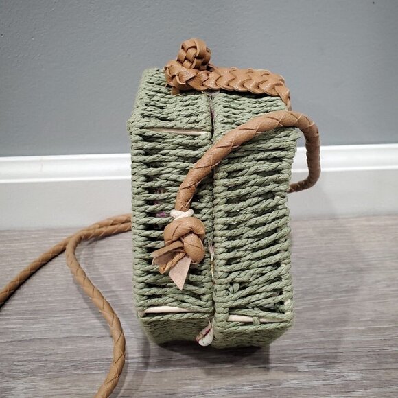 Mali + Lili Green Rattan Wicker Crossbody Bag Floral Lining Hexagon Shape - Picture 3 of 16